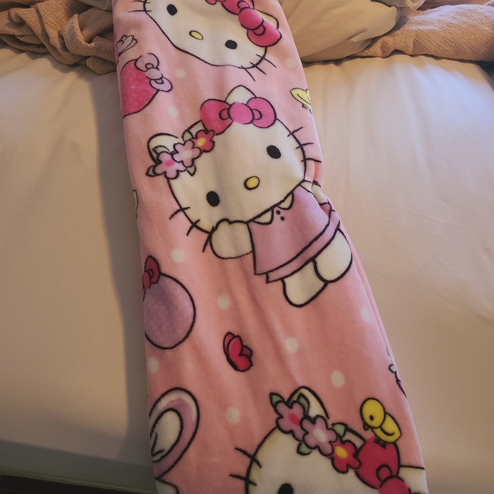 Hello Kitty Easter Blanket 🐣